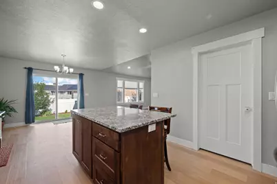 436 S 400 W, Tremonton, UT 84337 - Photo 9