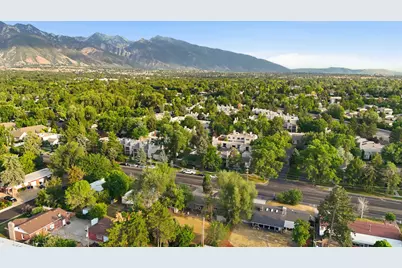 1573 E 5600 S, Holladay, UT 84121 - Photo 43
