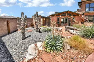 3995 S Desert Grave Rd, Torrey, UT 84775 - Photo 9