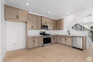 11027 S Freestone Rd W, South Jordan, UT 84009 - Photo 5