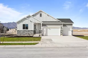 5455 N Saddle Stone Cir, Eagle Mountain, UT 84005 - Photo 1