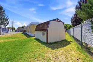3860 S Midland Dr, Roy, UT 84067 - Photo 29