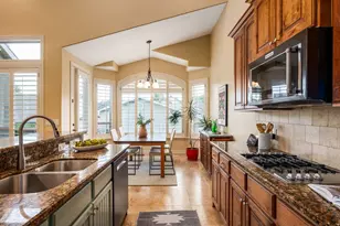 617 E Kirstys Ln, Salt Lake City, UT 84107 - Photo 5