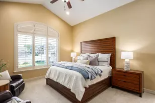 617 E Kirstys Ln, Salt Lake City, UT 84107 - Photo 9