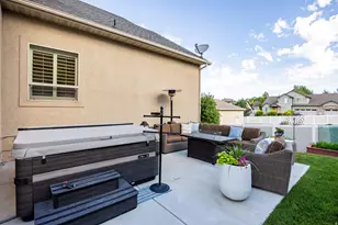 617 E Kirstys Ln, Salt Lake City, UT 84107 - Photo 31