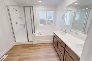 777 N Pheasantbrook Dr, Centerville, UT 84014 - Photo 11