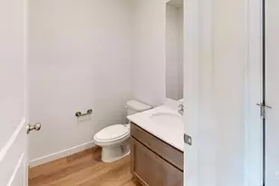 777 N Pheasantbrook Dr, Centerville, UT 84014 - Photo 17