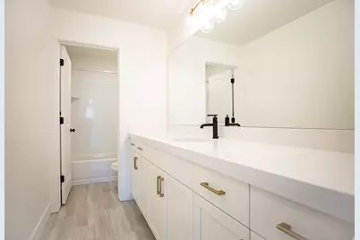 580 W 1775 N, Harrisville, UT 84404 - Photo 11