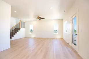 580 W 1775 N, Harrisville, UT 84404 - Photo 5