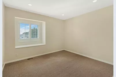 3286 E Deer Creek Cv, Cottonwood Heights, UT 84121 - Photo 23