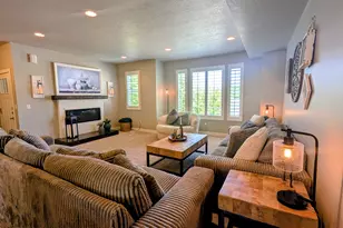 28 E Yellow Cliff Dr S, Draper, UT 84020 - Photo 3