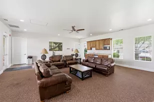 703 Buckingham Dr, North Salt Lake, UT 84054 - Photo 25