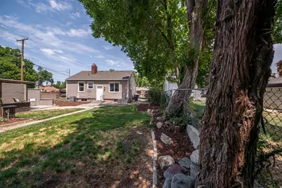 5 W Miller St S, Murray, UT 84107 - Photo 29