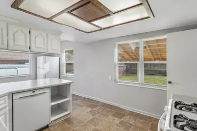 4024 Liberty Ave, South Ogden, UT 84403 - Photo 9