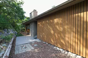 8705 S Kings Hill Dr Dr E, Cottonwood Heights, UT 84121 - Photo 9