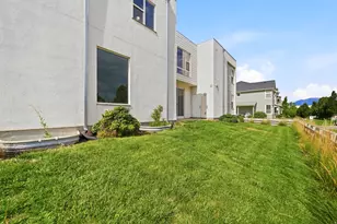 4732 W Noyo Ln, South Jordan, UT 84009 - Photo 33