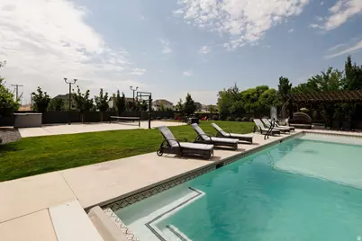 924 S Country Ln, Farmington, UT 84025 - Photo 85