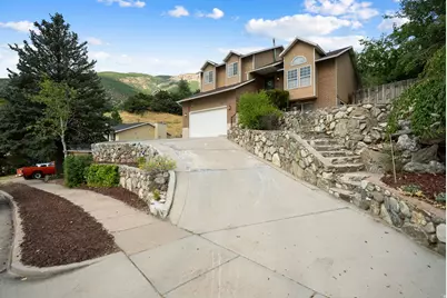727 S 400 E, Farmington, UT 84025 - Photo 5