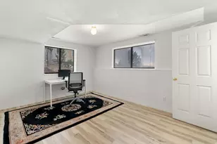 727 S 400 E, Farmington, UT 84025 - Photo 31