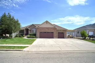 2320 E View Dr, South Weber, UT 84405 - Photo 51