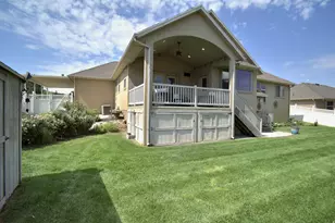 2320 E View Dr, South Weber, UT 84405 - Photo 43