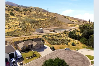 2537 S Elm Grove Dr, Perry, UT 84302 - Photo 49