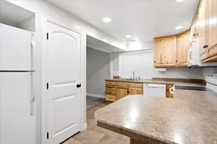 2537 S Elm Grove Dr, Perry, UT 84302 - Photo 27