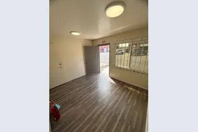 9523 S 560 W, Sandy, UT 84070 - Photo 3