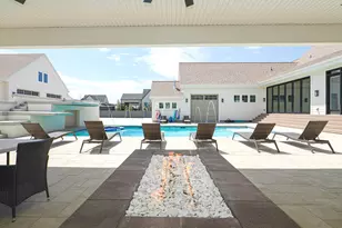 3847 S Newfarm Way W, Bluffdale, UT 84065 - Photo 13