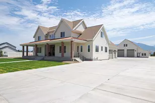 3847 S Newfarm Way W, Bluffdale, UT 84065 - Photo 3