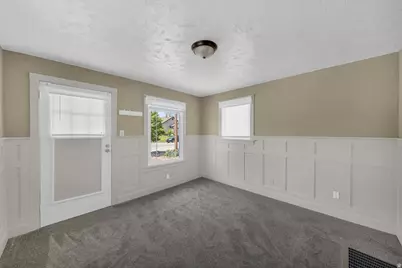 219 S 100 St W, American Fork, UT 84003 - Photo 17