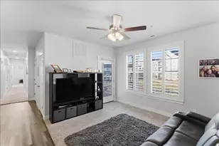 938 W Coral Charm Wy, Saratoga Springs, UT 84045 - Photo 5