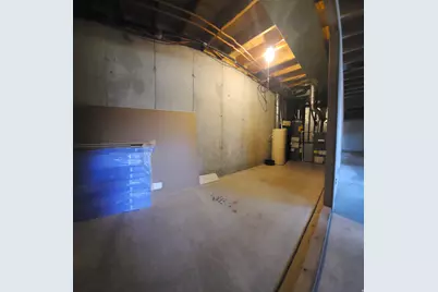 3595 N 2175 E, Layton, UT 84040 - Photo 25