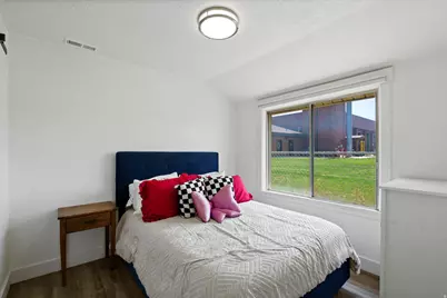 4994 S 1950 W, Roy, UT 84067 - Photo 21