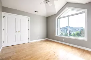 2398 E Willow Hills Dr, Sandy, UT 84093 - Photo 51