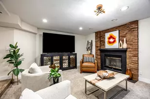 2398 E Willow Hills Dr, Sandy, UT 84093 - Photo 21
