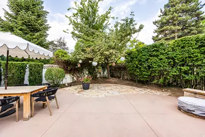 2398 E Willow Hills Dr, Sandy, UT 84093 - Photo 65
