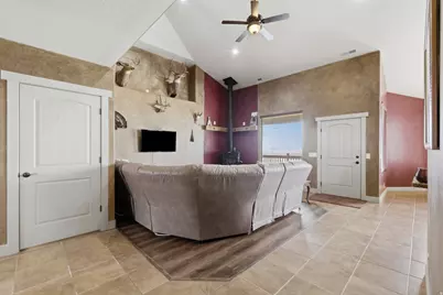2567 W Rim Rock Dr, Stockton, UT 84071 - Photo 17