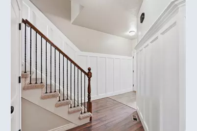 10434 S Sage Luigi Ct W, South Jordan, UT 84009 - Photo 11