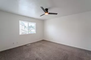 1656 S 450 W, Lehi, UT 84043 - Photo 17