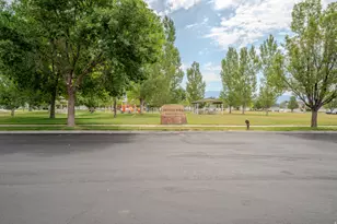1656 S 450 W, Lehi, UT 84043 - Photo 5