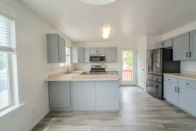 1656 S 450 W, Lehi, UT 84043 - Photo 7