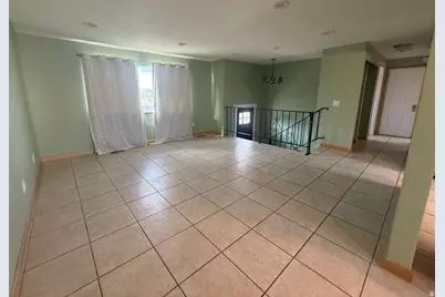 6527 W 3880 S, West Valley, UT 84128 - Photo 7