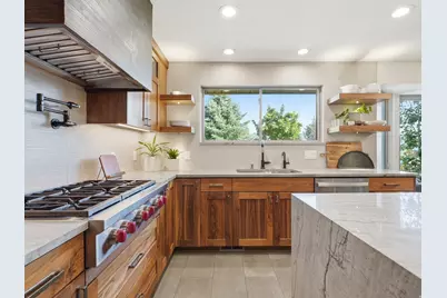 2718 E 1650 N, Layton, UT 84040 - Photo 13