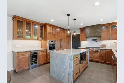 2718 E 1650 N, Layton, UT 84040 - Photo 9