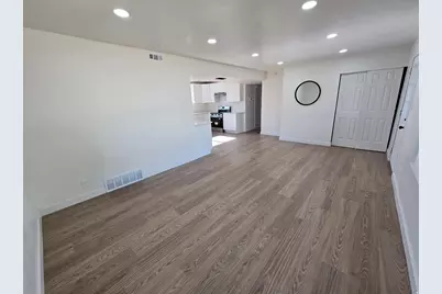 791 N Laverde St, Layton, UT 84041 - Photo 7