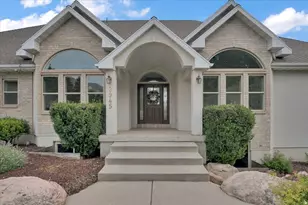 2945 N Cyn Rdg Dr, North Logan, UT 84341 - Photo 3