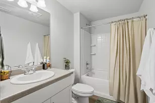 5687 W Pelican Ridge Ln, West Valley, UT 84118 - Photo 25
