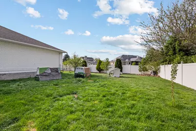 1366 W Palmer Ln, South Jordan, UT 84095 - Photo 45