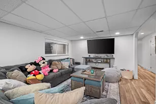 1366 W Palmer Ln, South Jordan, UT 84095 - Photo 27
